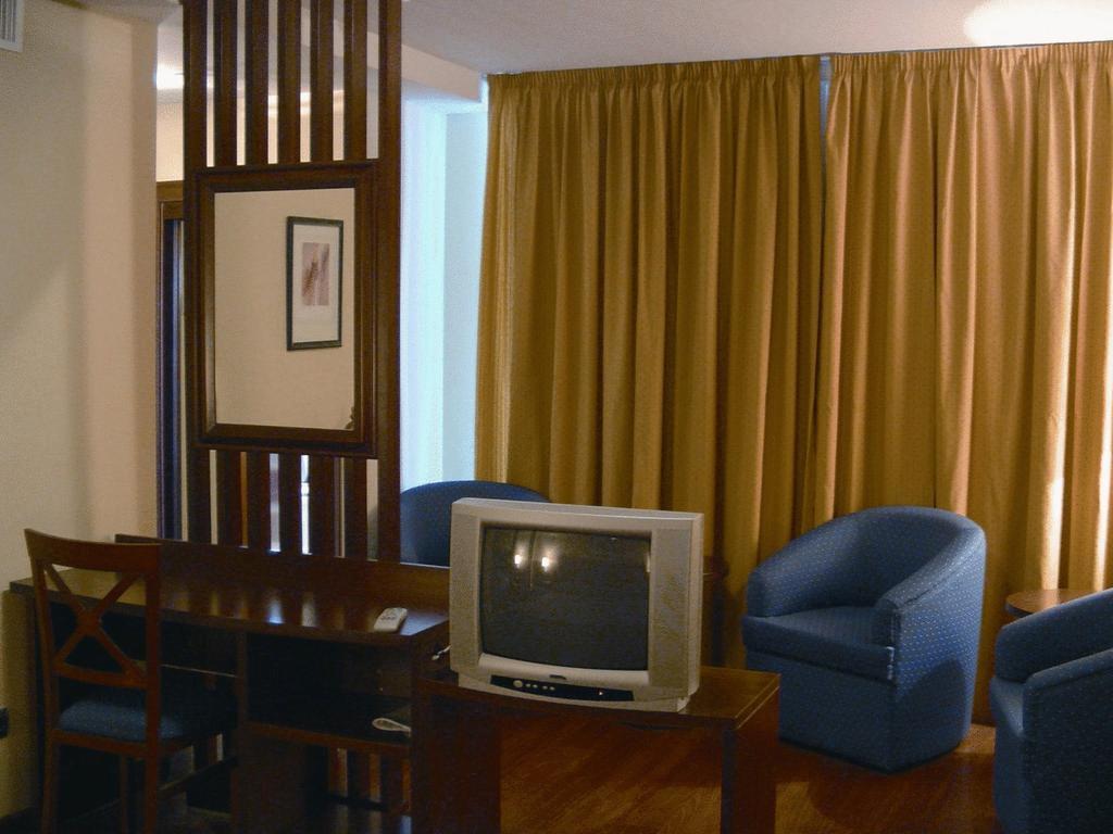 佩利格罗斯 Hg Gaona酒店 客房 照片